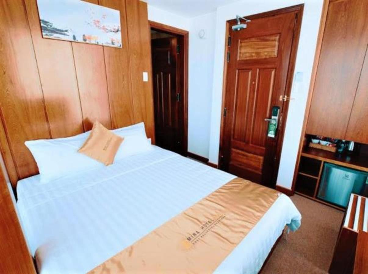 Mira Hotel Куи Нхон Екстериор снимка